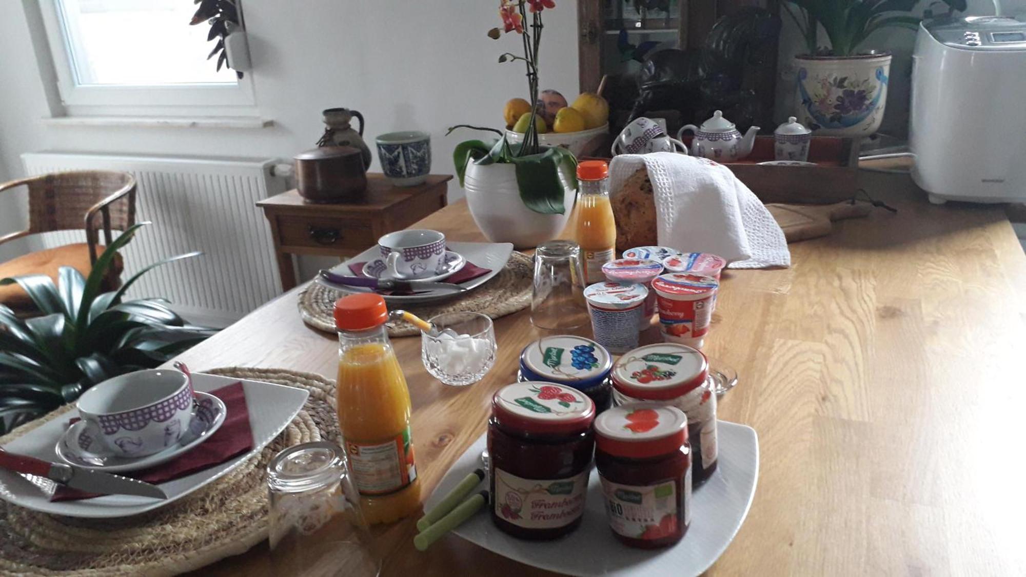 Veronique Schouckens Binche Buitenkant foto